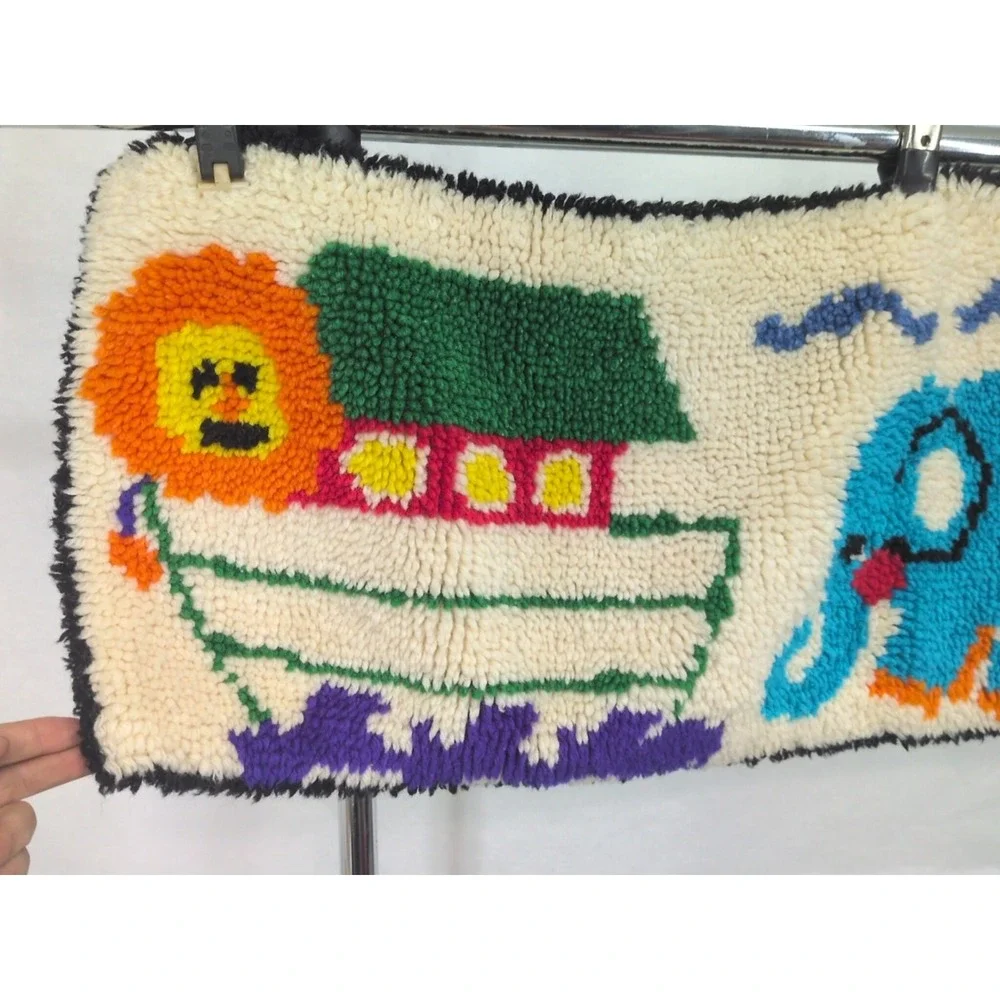 VTG Kids Room Rug Carpet Wall Hanging Decor Noahs Ark Elephant Latch Hook